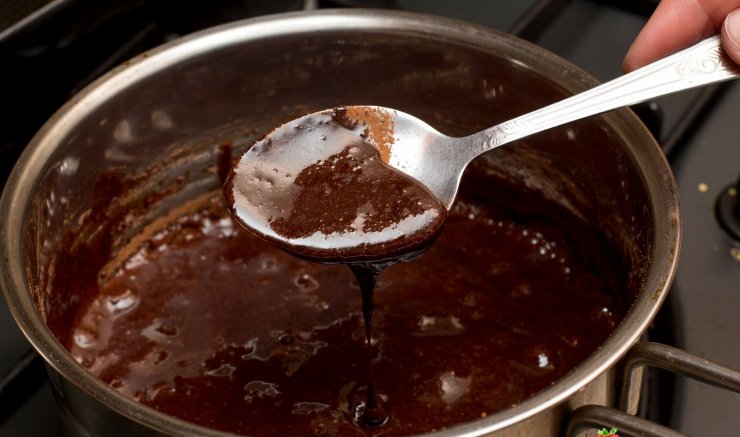 Шоколадный сироп, рецепты приготовления в домашних условиях
